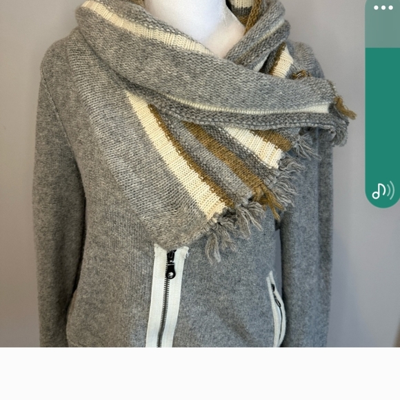 Free People Sweaters - Free People Gray Wool Zip Front Cardigan Fringe Neckline